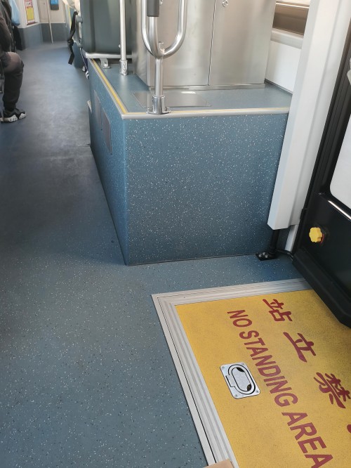 塑胶地板